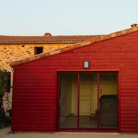 Le Puy Carmin - Chambre D'Hotes Avec Jacuzzi Bazoges-en-Paillers Esterno foto